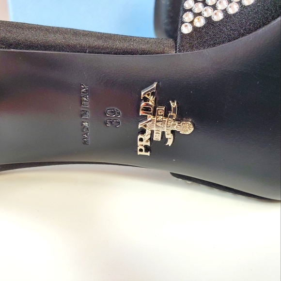NWT$1,650 PRADA Satin Crystal Open Toe Logo Embellished Slides Mules Sz 39 - Picture 17 of 17